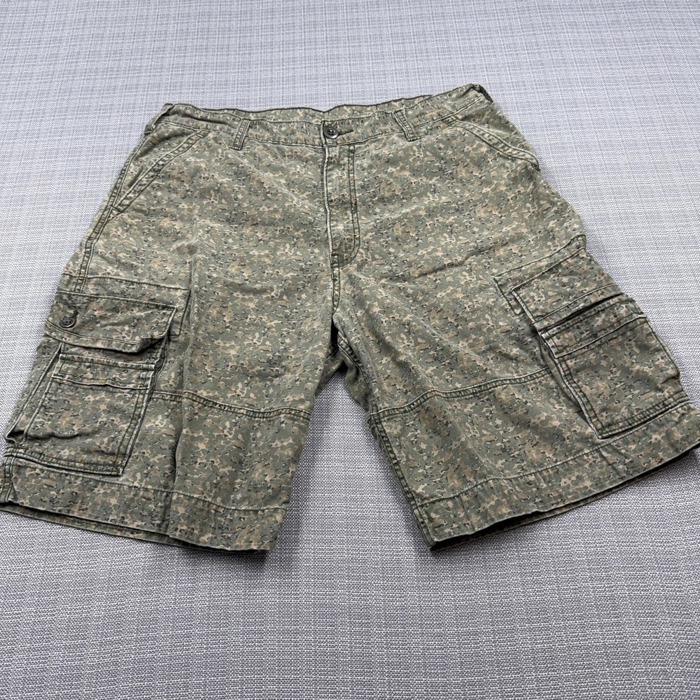 Levi's Men's Digital Camo Cargo Shorts - Olive Tonal Print